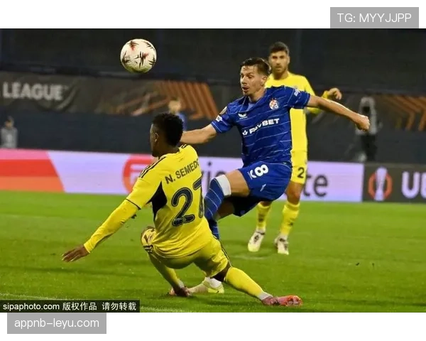 五大联赛裁判争议频发，判罚引发球迷热议