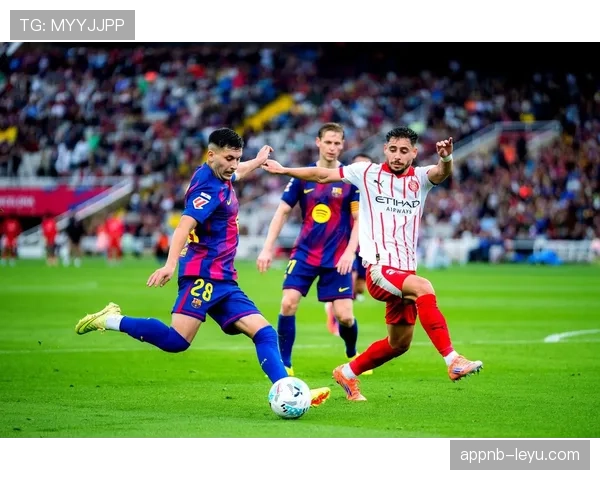 西甲赛场短传渗透战术成制胜关键，引领联赛新风潮